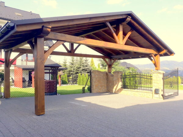 4x7 m-es fa kocsibeálló, kétállásos