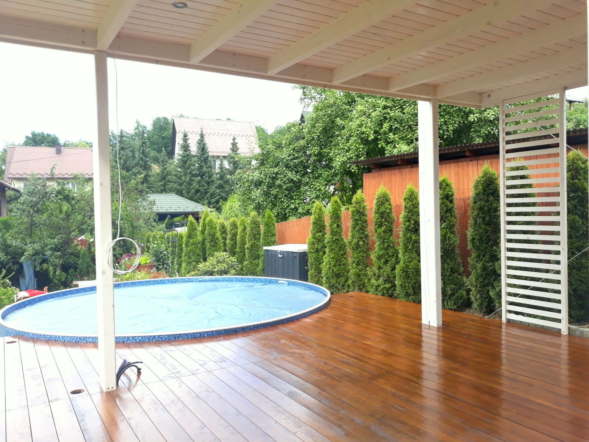 6x4 m-es szabadon álló pergola teli tetővel – modern kerti szerkezet - Image 3
